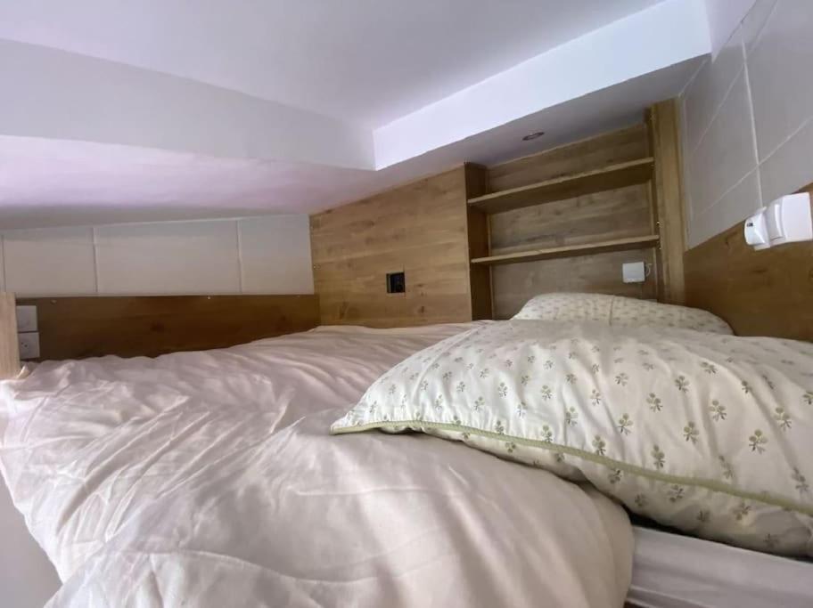 Studio 9m2 Champs Elysees Arc De Triomphe75008 Appartement