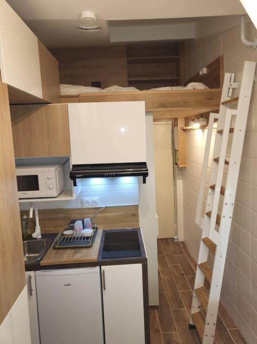 Studio 9m2 Champs Elysees Arc De Triomphe75008 Appartement Paris